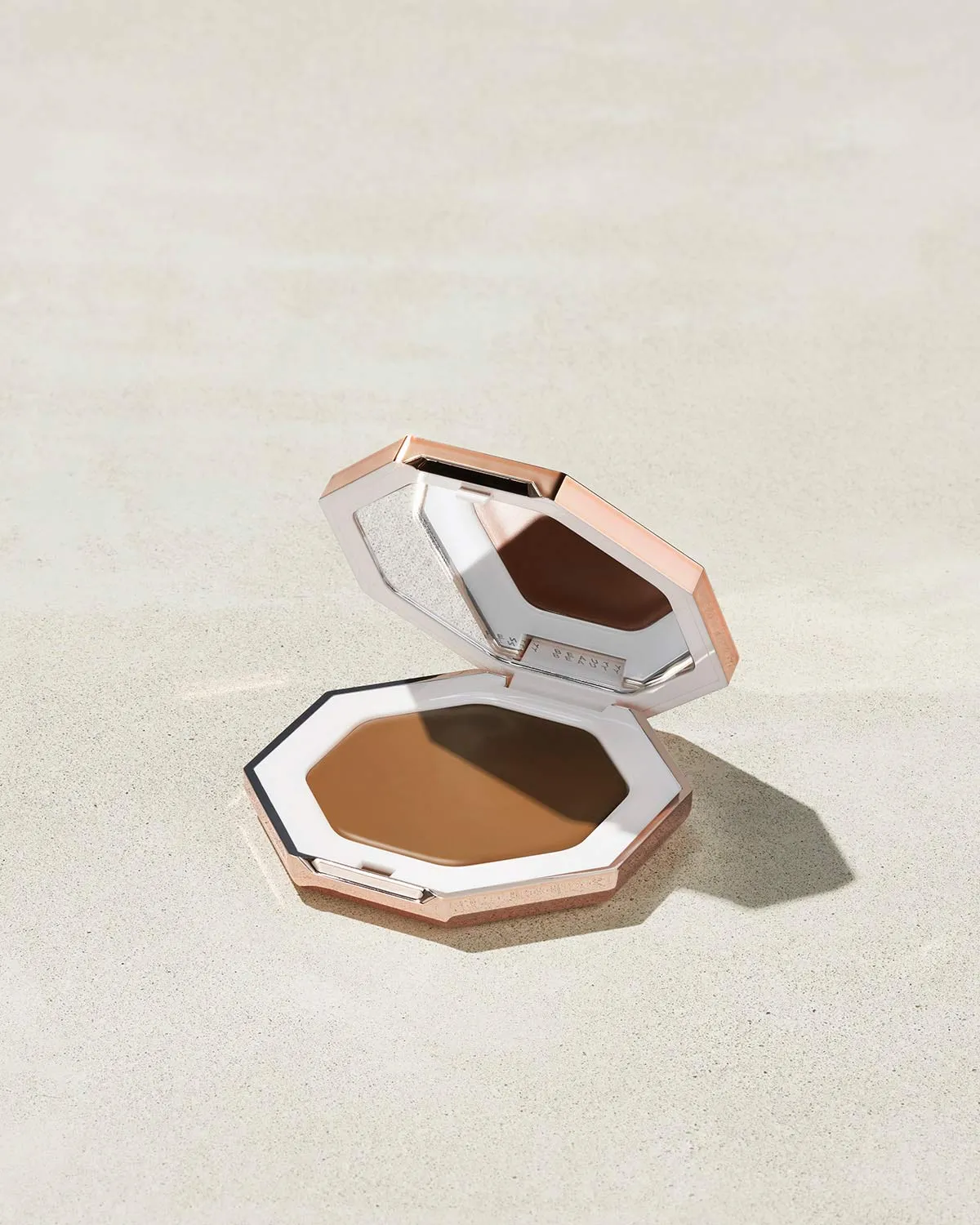 Cheeks Out Freestyle Cream Bronzer  Teddy