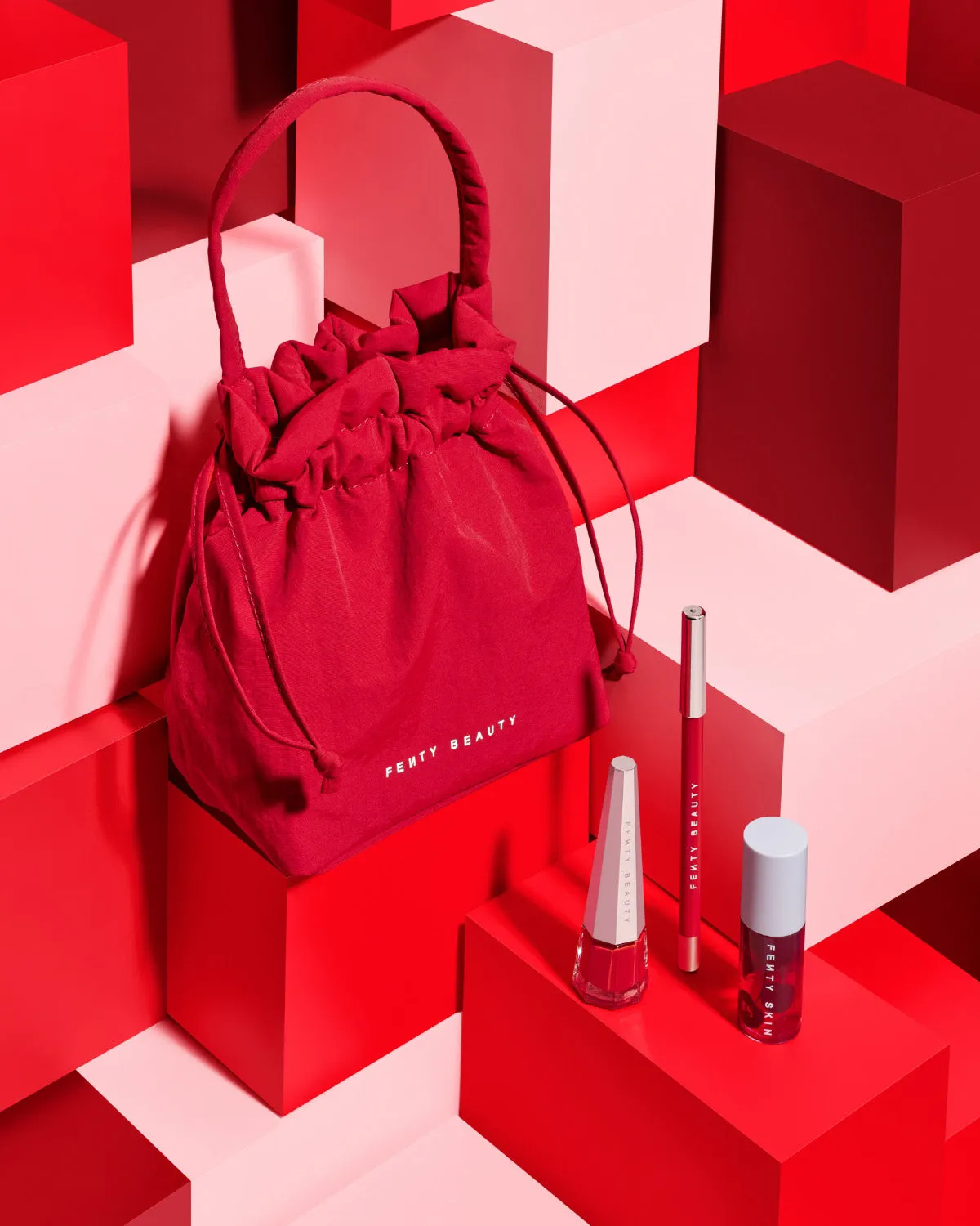 Cherry Mouth 3-Piece Lip Set   Pouch