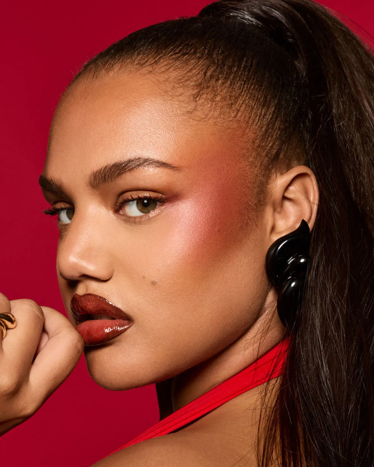 Hot Cheeks Velour Blushlighter  Cherry Pop