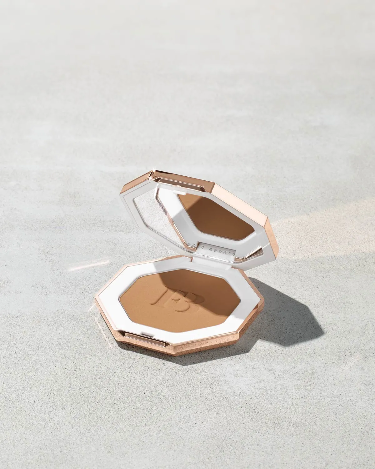 Sun Stalk'r Instant Warmth Bronzer  Bajan Gyal
