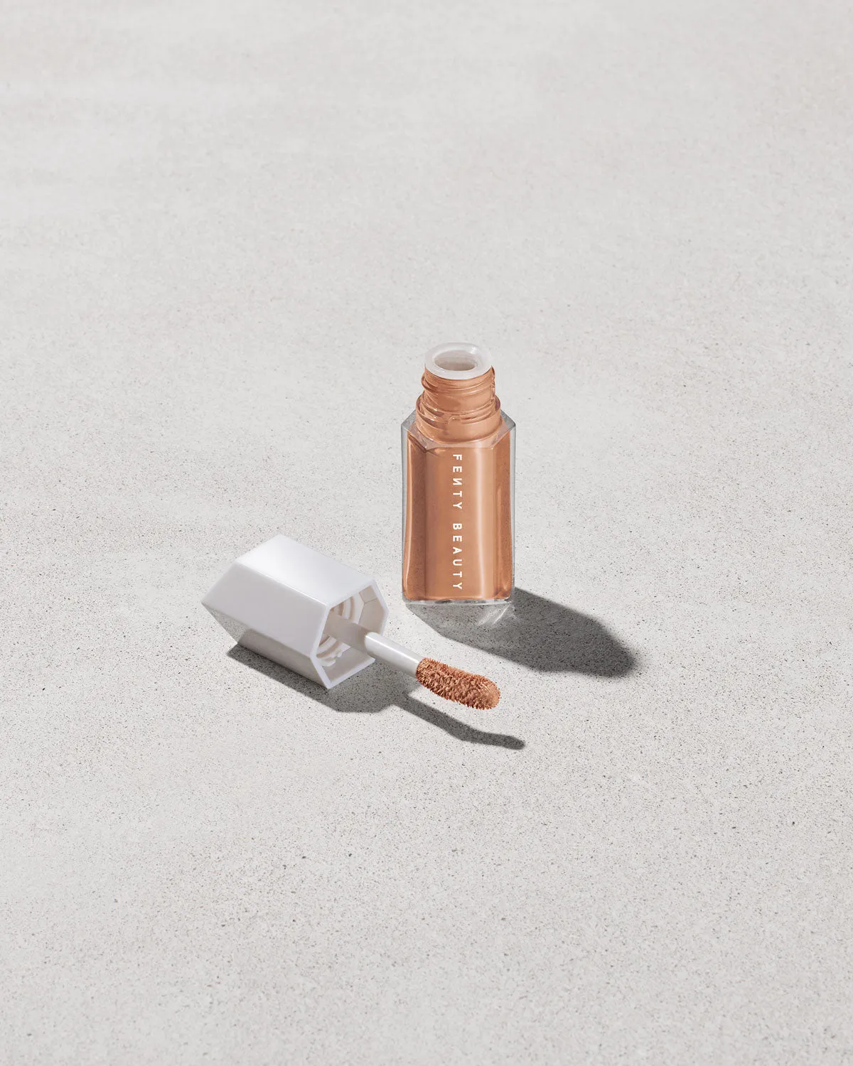 We're Even Hydrating Longwear Concealer  345C