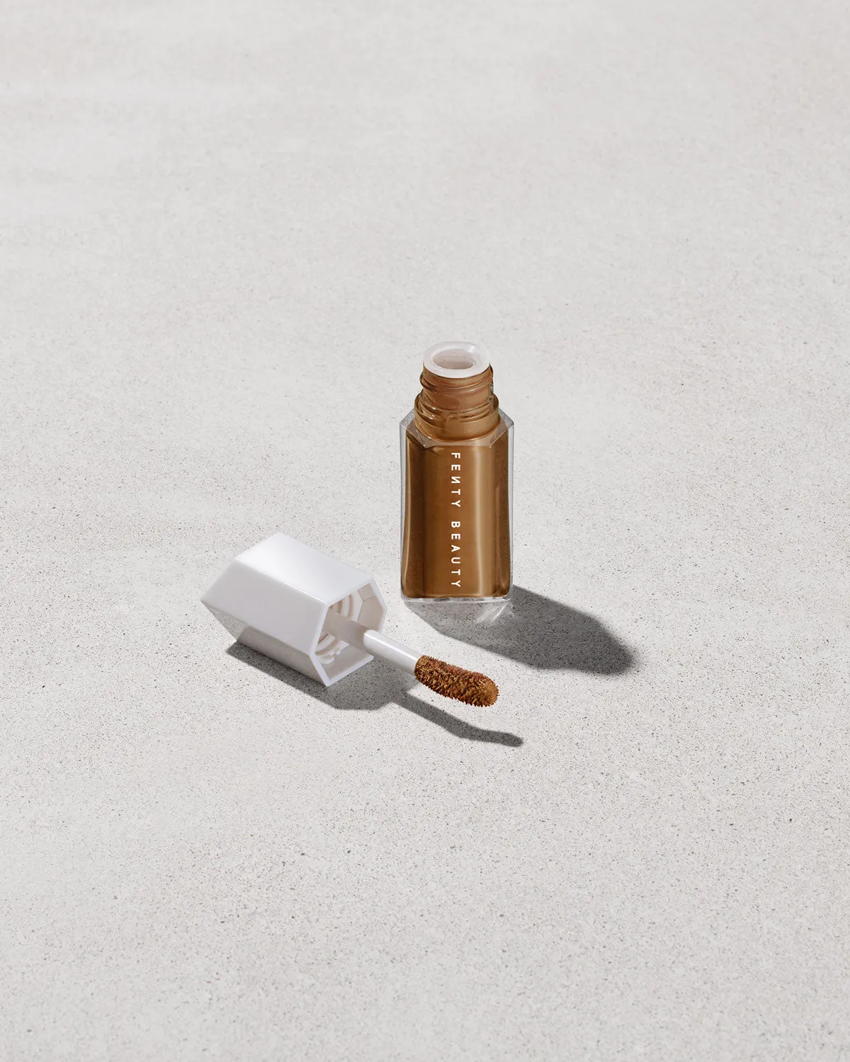 We're Even Hydrating Longwear Concealer  480N